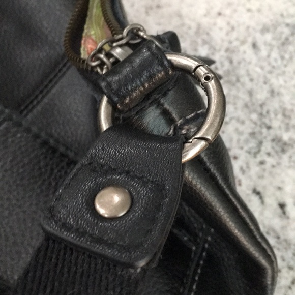 The Sak leather purse w/ Fossil wallet - Picture 6 of 9